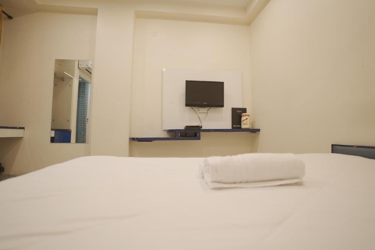 Hotel Leo Continental Νέο Δελχί Εξωτερικό φωτογραφία
