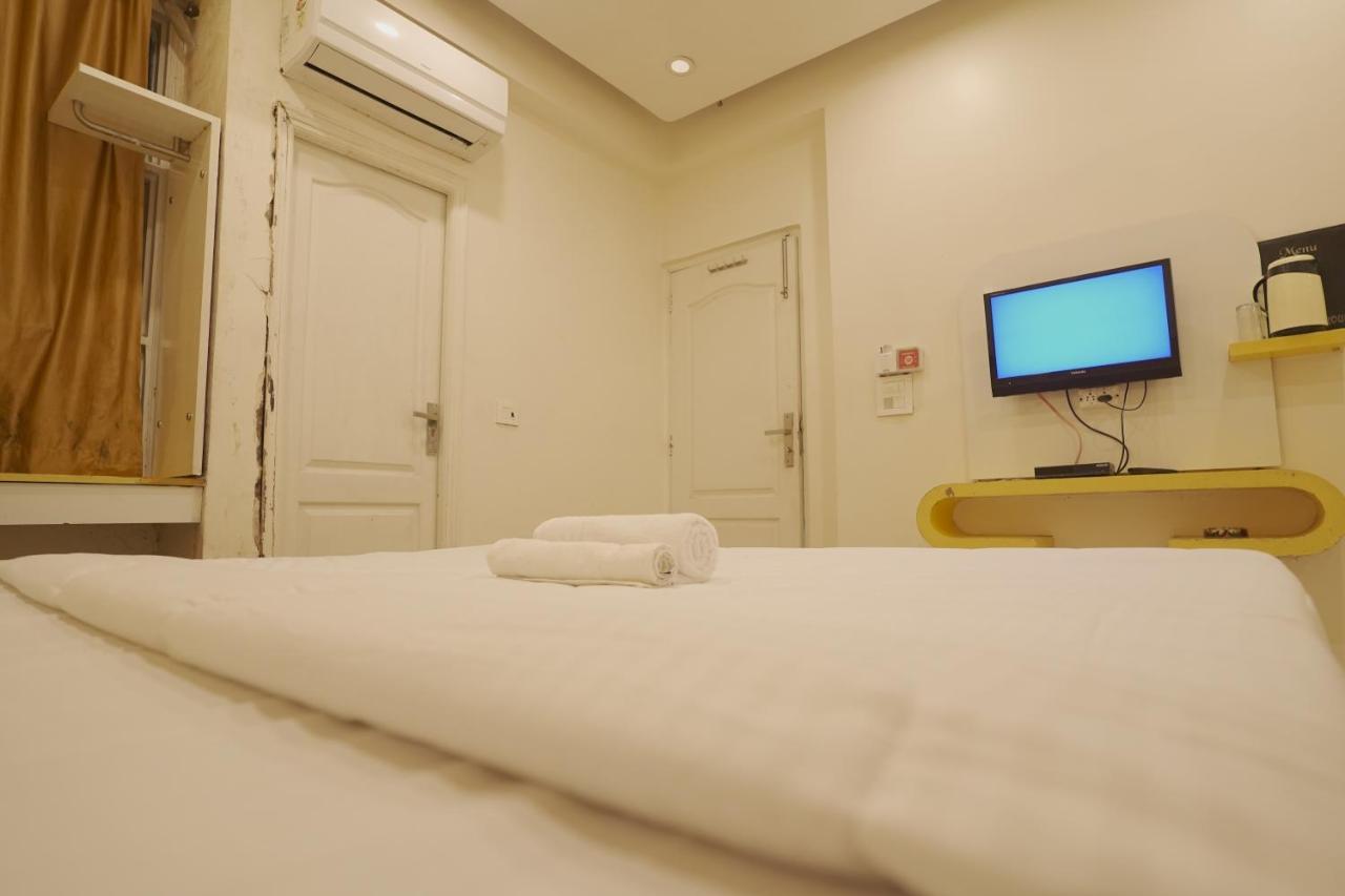 Hotel Leo Continental Νέο Δελχί Εξωτερικό φωτογραφία