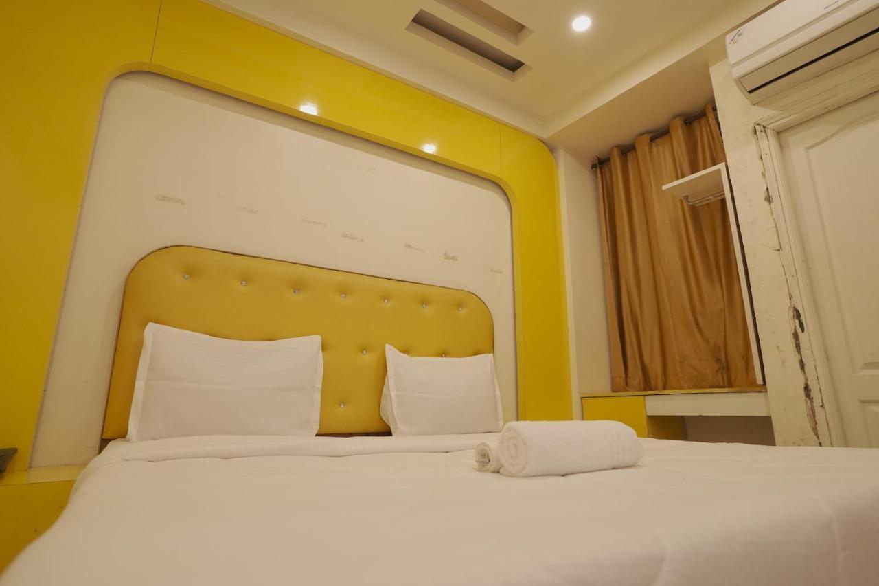 Hotel Leo Continental Νέο Δελχί Εξωτερικό φωτογραφία