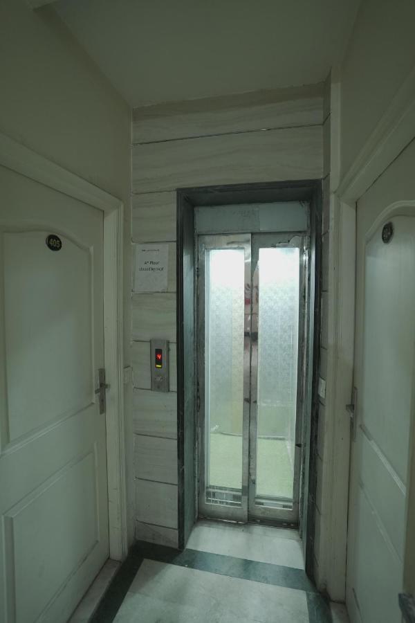 Hotel Leo Continental Νέο Δελχί Εξωτερικό φωτογραφία